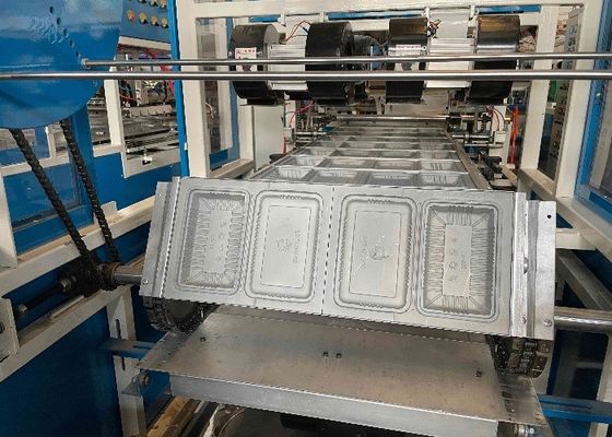 Tek Adımda Tamamlanan Çok Katmanlı Co Ekstrüzyon Otomatik Blister Tezgahını Oluşturan Sofra Takımı
